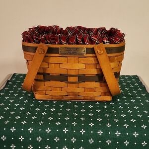 Longaberger Season's Greetings  Basket with Red Plaid Liner